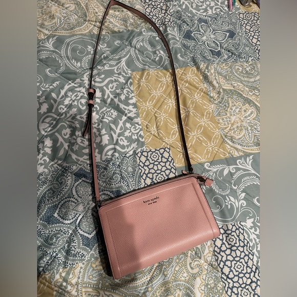 Kate Spade Purse - Picture 2 of 3